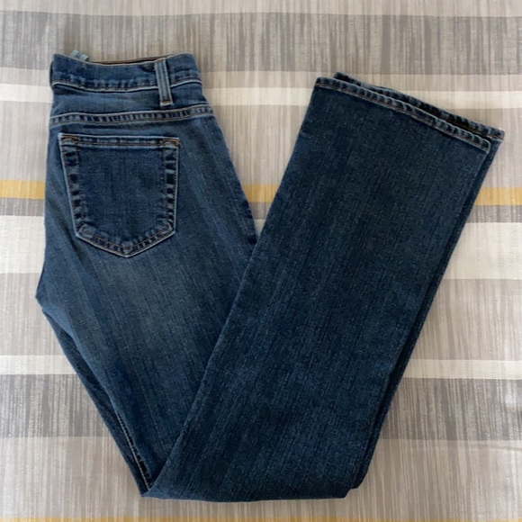 GAP Low Rise Bootcut Jeans - Picture 2 of 5